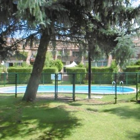 Alojamientos Castellana Jardin 1 Y 2 Parking Y Piscina Gratis!! Burgo エクステリア 写真