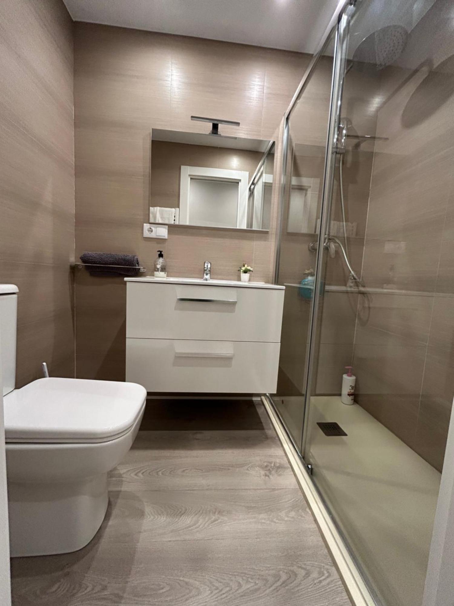 Alojamientos Castellana Jardin 1 Y 2 Parking Y Piscina Gratis!! Burgo エクステリア 写真